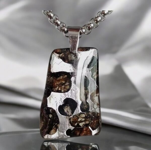 Pendentif Météorite – REF M16TQJD